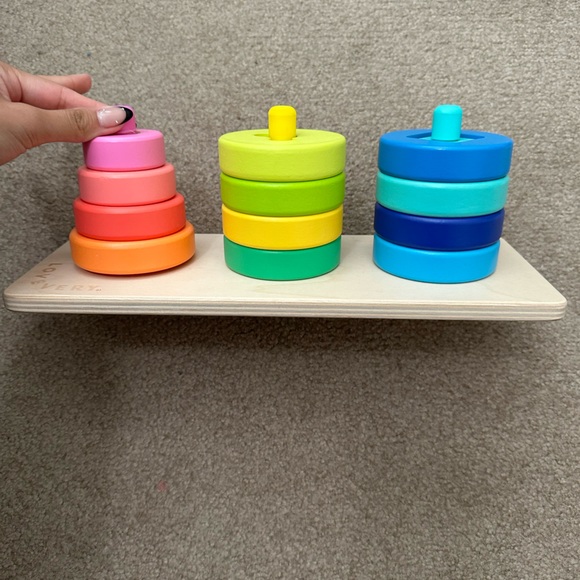 LOVEVERY twist & pivot PUZZLE EUC - Picture 1 of 3